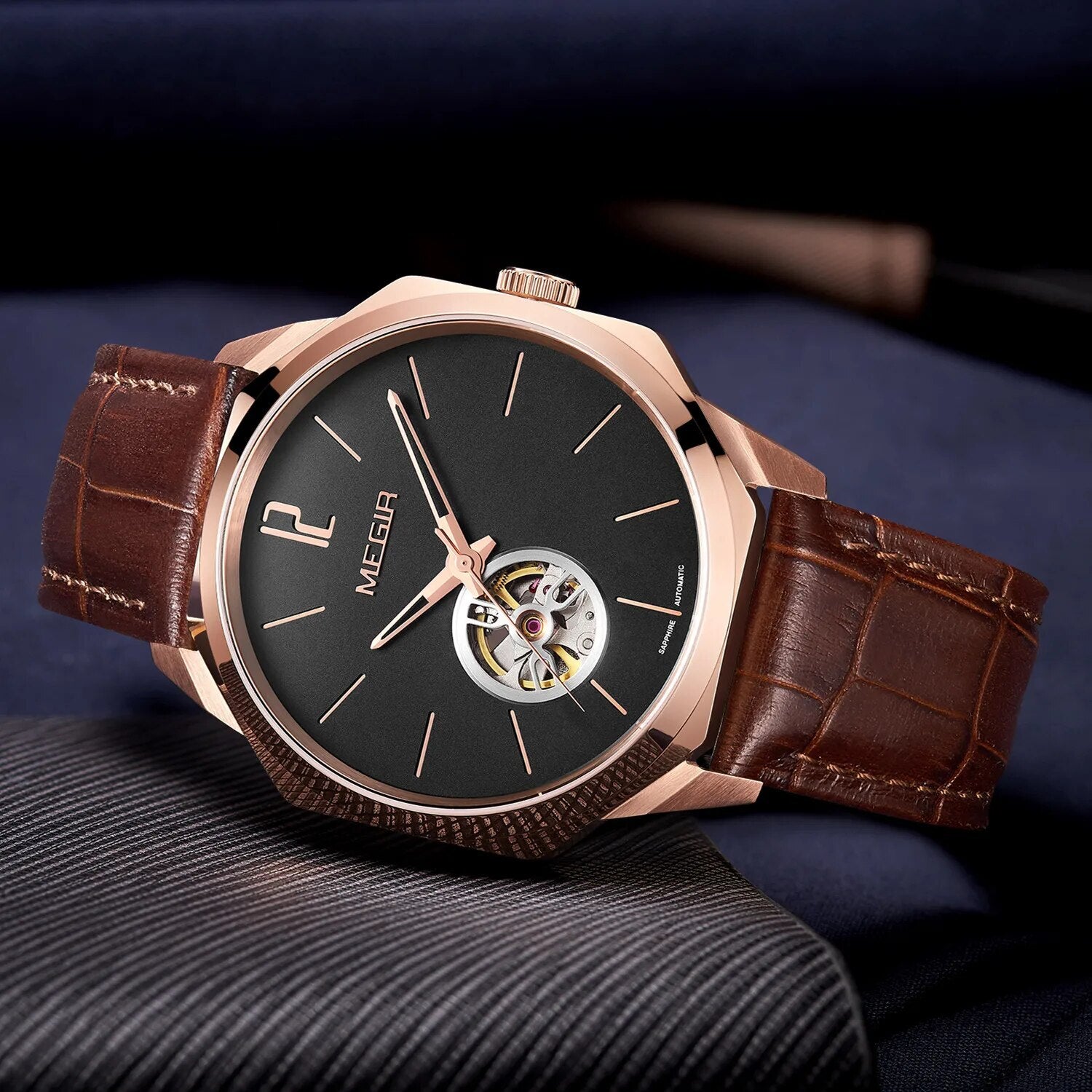 MEGIR Retro Men's Wristwatch Luxury Automatic Mechanical Watches Leather Strap Sapphire 5ATM Waterproof Watch Relogio Masculino 62073